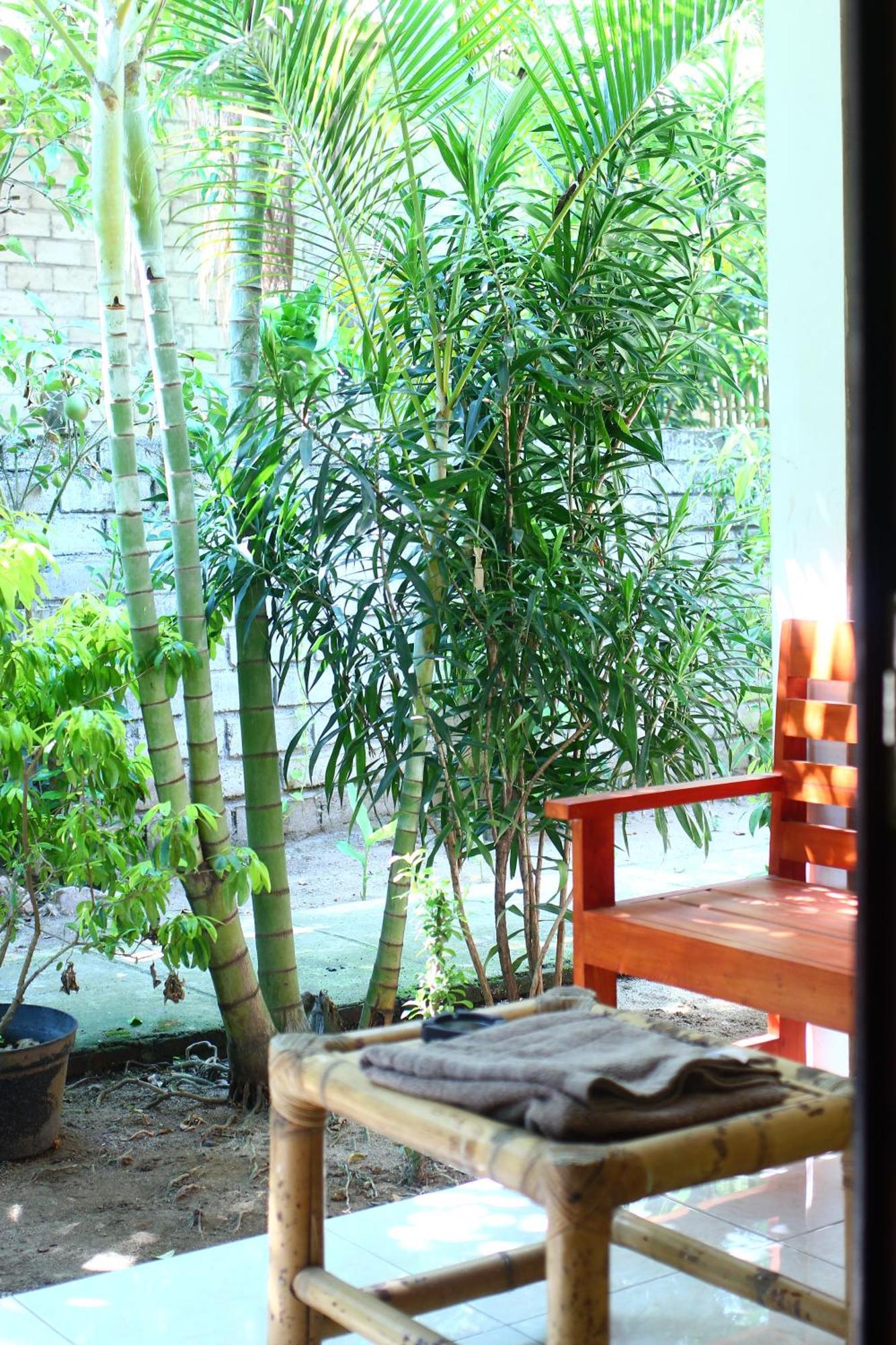 Three V Homestay Kuta (Lombok) Exterior foto