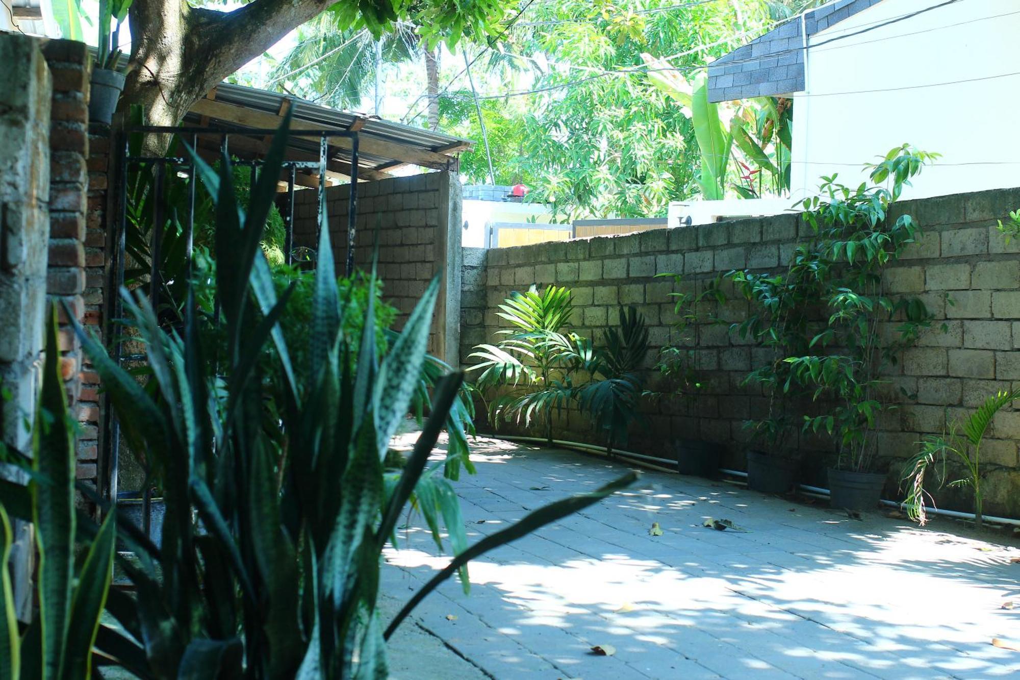 Three V Homestay Kuta (Lombok) Exterior foto