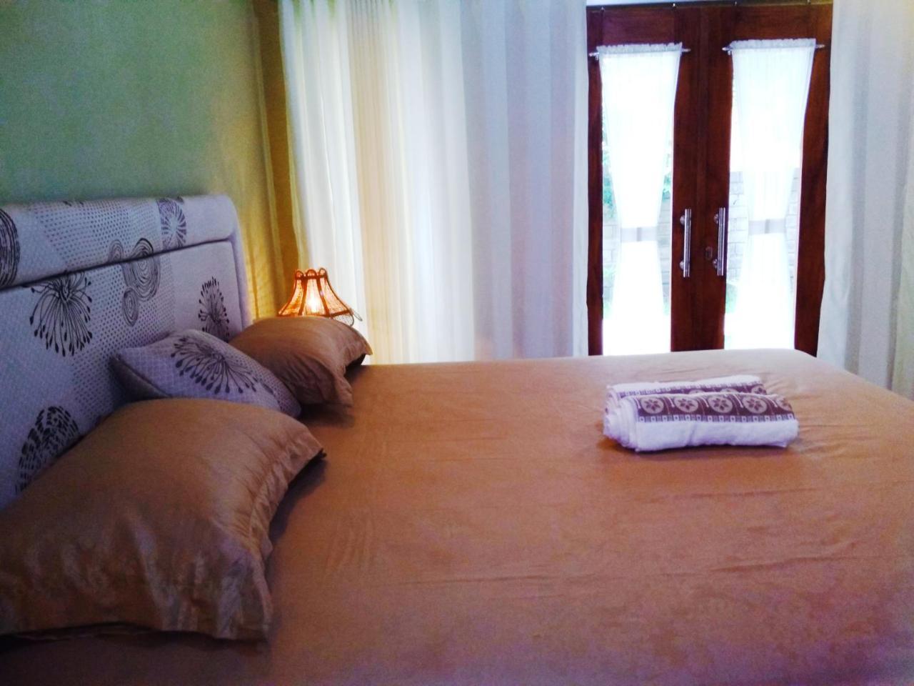 Three V Homestay Kuta (Lombok) Exterior foto