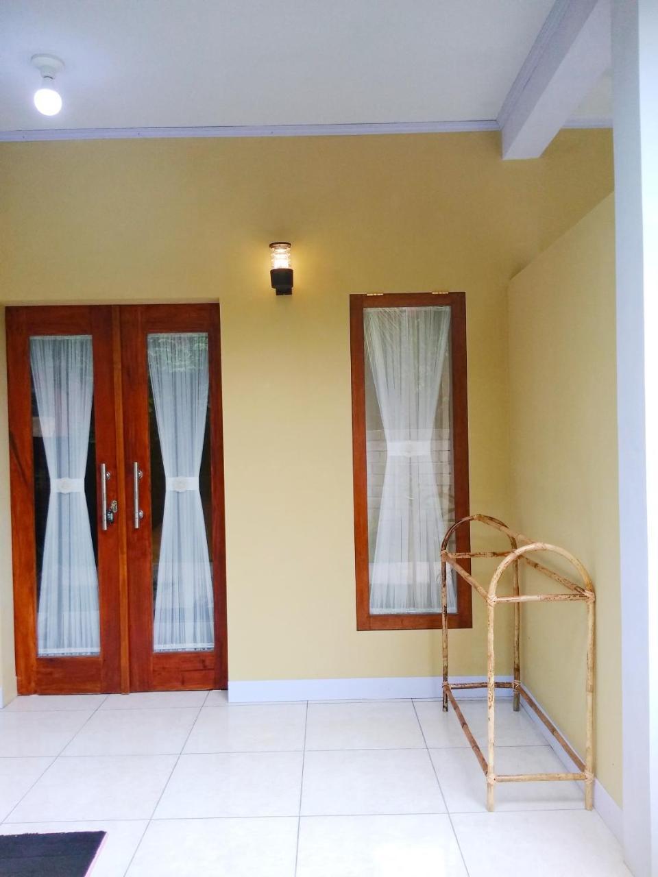 Three V Homestay Kuta (Lombok) Exterior foto